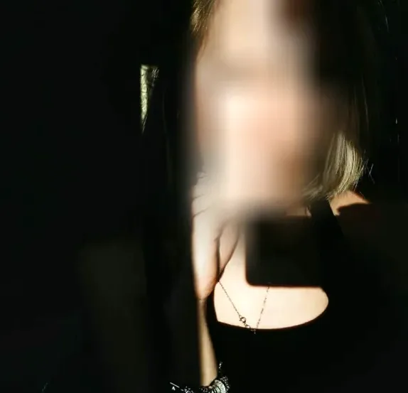 Alexandra, 28 anni
