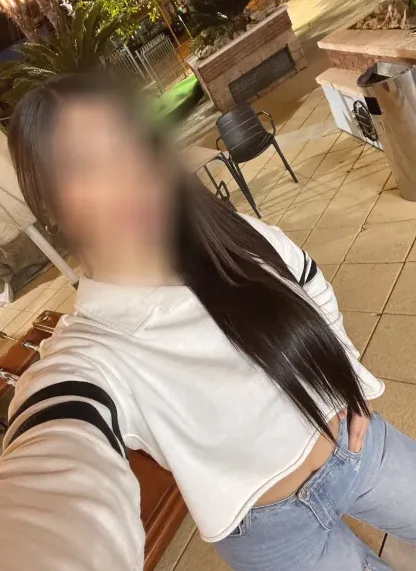 Amina, 24 anni