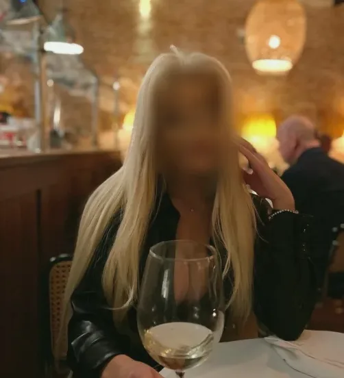 Aurora, 37 anni