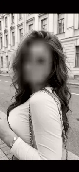 Oksana, 29 anni