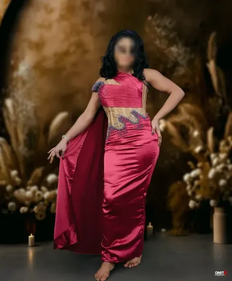 Yasmine, 29 anni